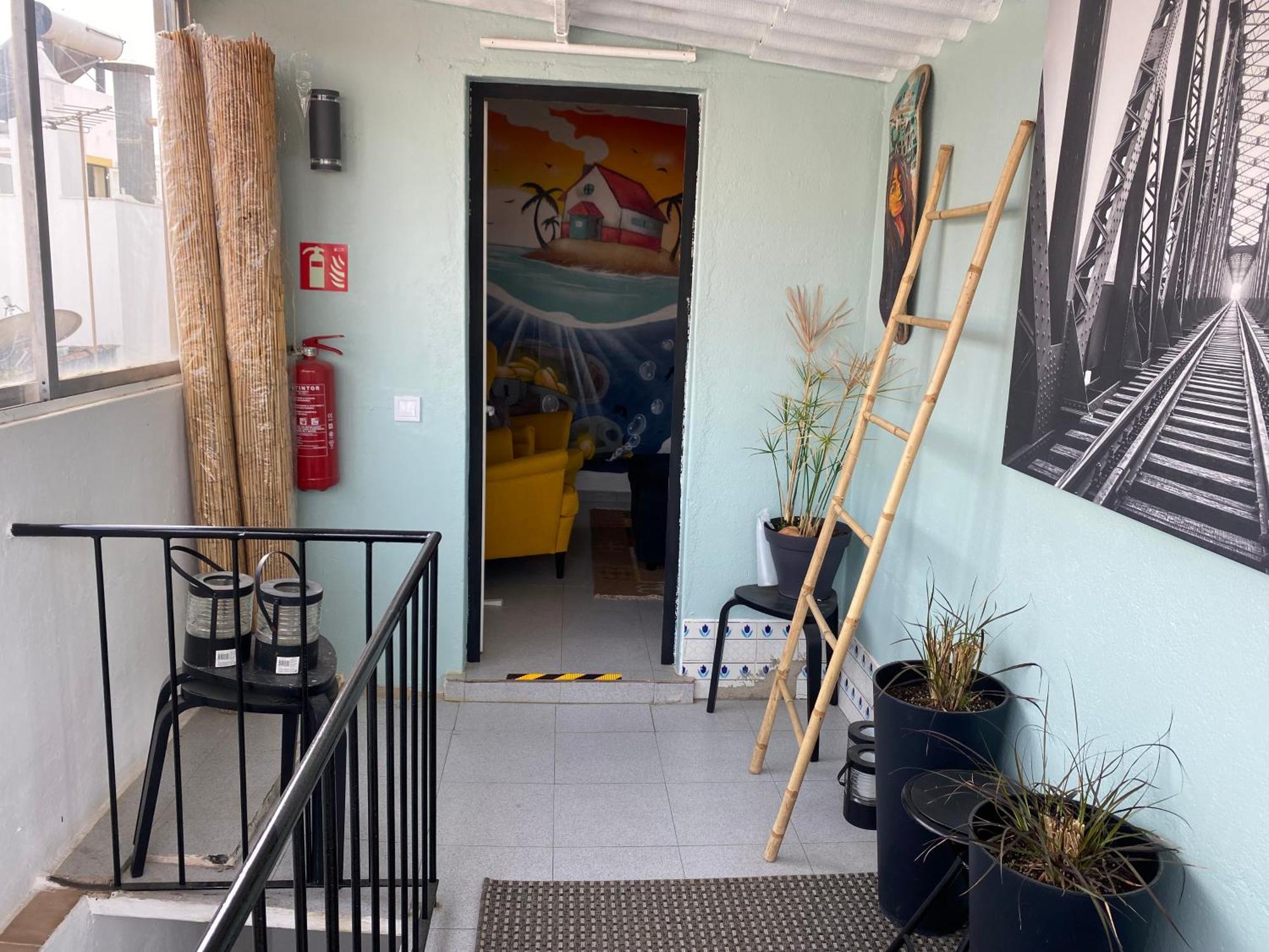 The Island Hostel & Cafe 라고스 외부 사진