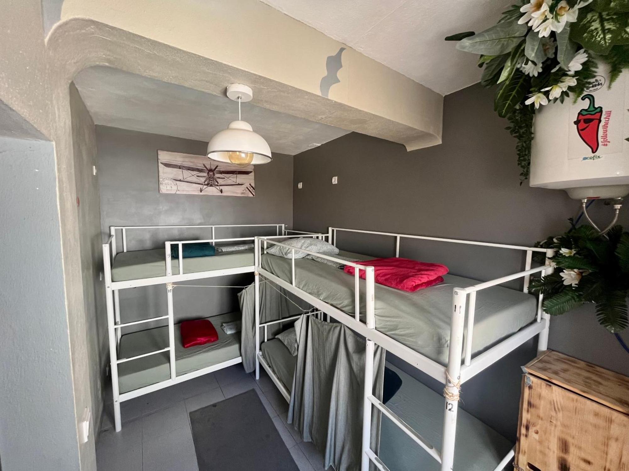 The Island Hostel & Cafe 라고스 외부 사진